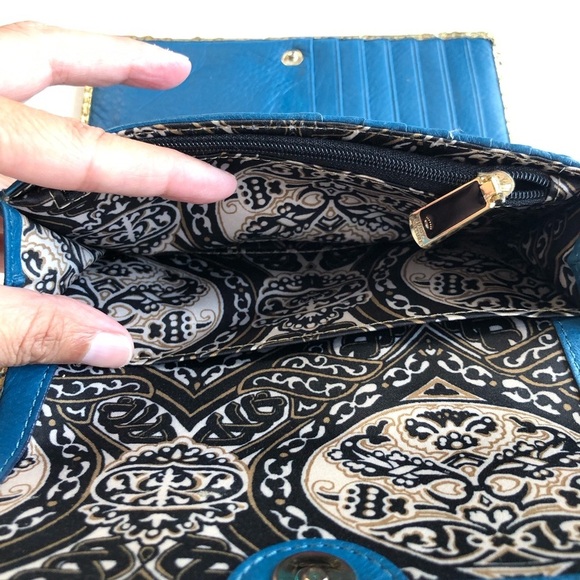 Vintage Juicy Couture Gold Metallic Leather Black Crystals Silver Stud Wallet - Picture 9 of 12